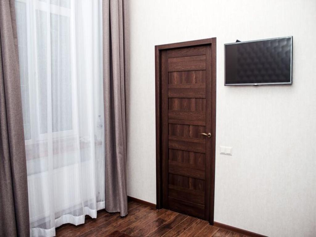 Apartment In The City Center In The House With Atlantes Odesa Exterior foto