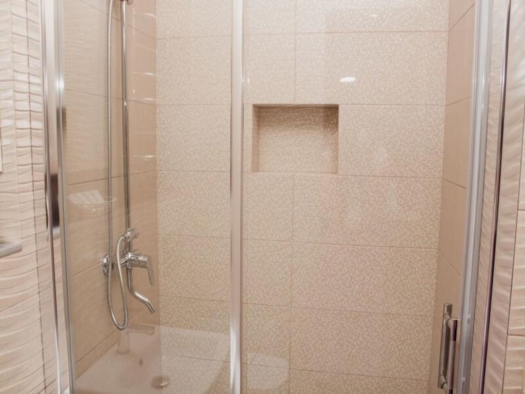Apartment In The City Center In The House With Atlantes Odesa Exterior foto